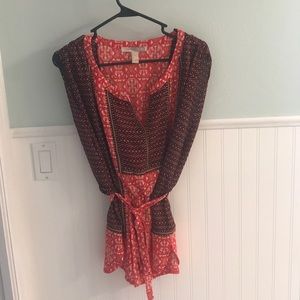 Patterned, Tying Shirt